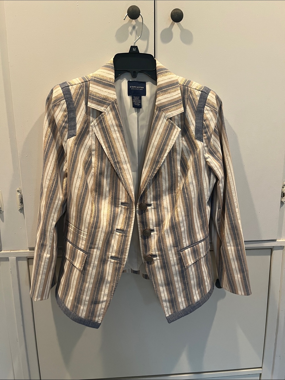 Doncaster Cream and Gray Striped Cotton Blend Blazer sz 10/8